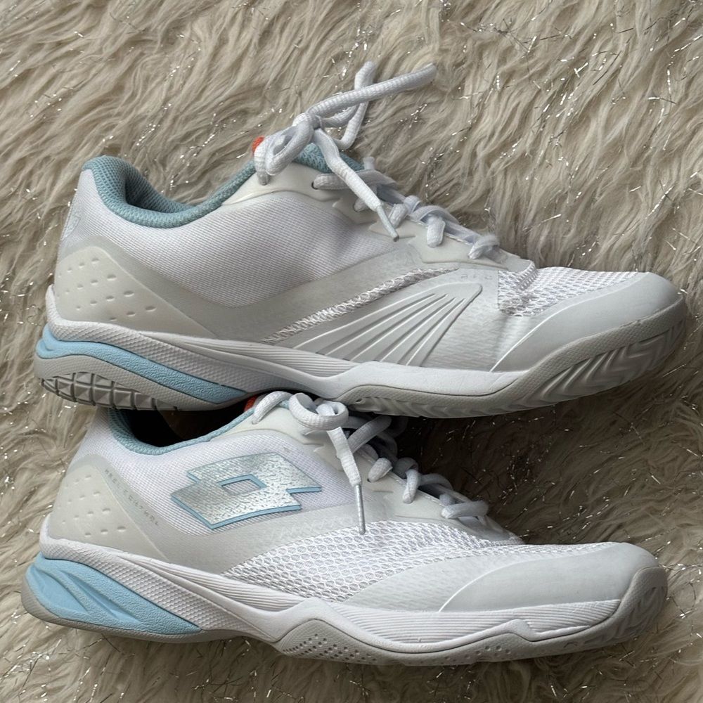 Lotto White and Blue Women's Miracle 400 Sneakers Size 8